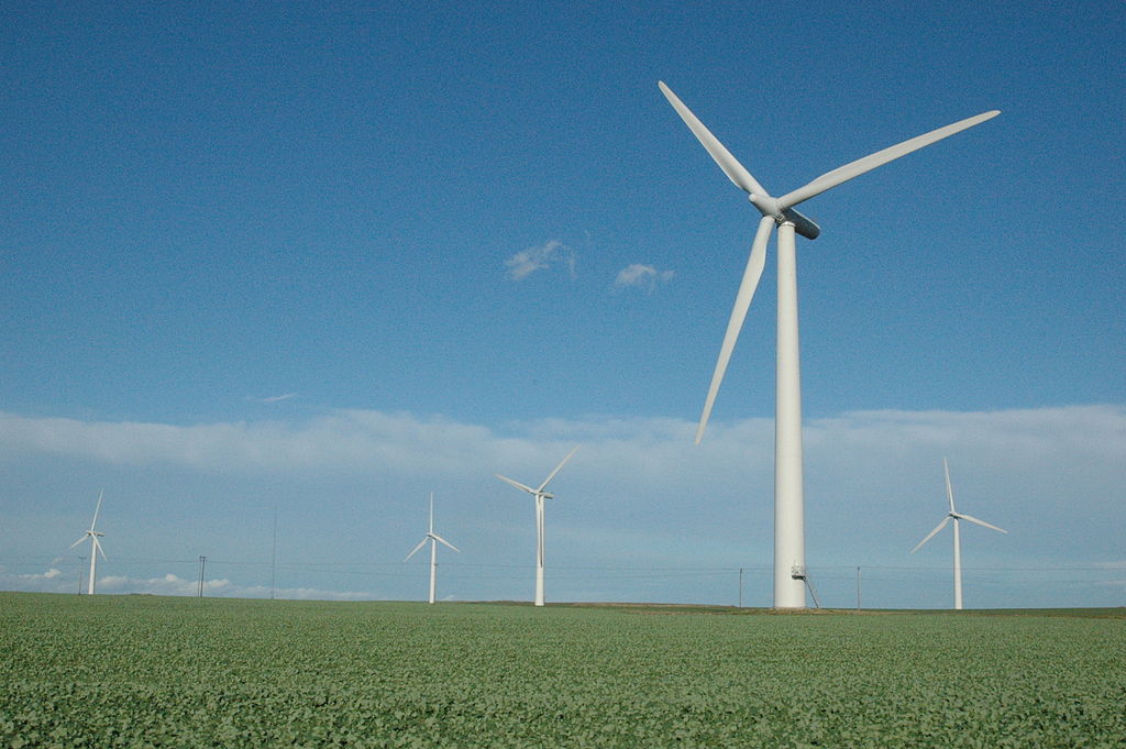1024px Wind turbine Holderness